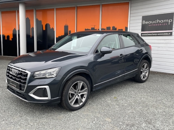 AUDI Q2