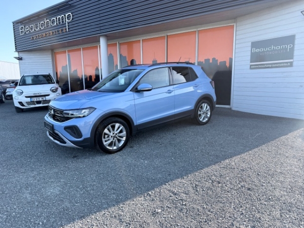 VOLKSWAGEN T-CROSS