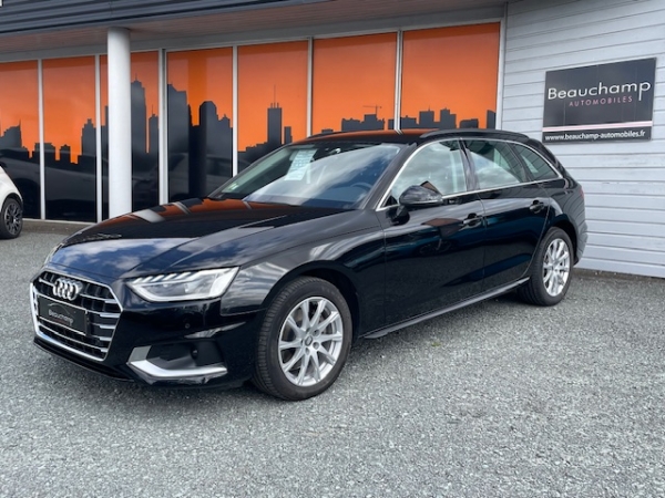AUDI A4 AVANT